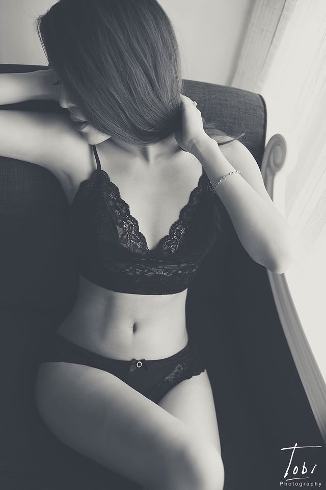 辣妹子影视电视剧在线看图片